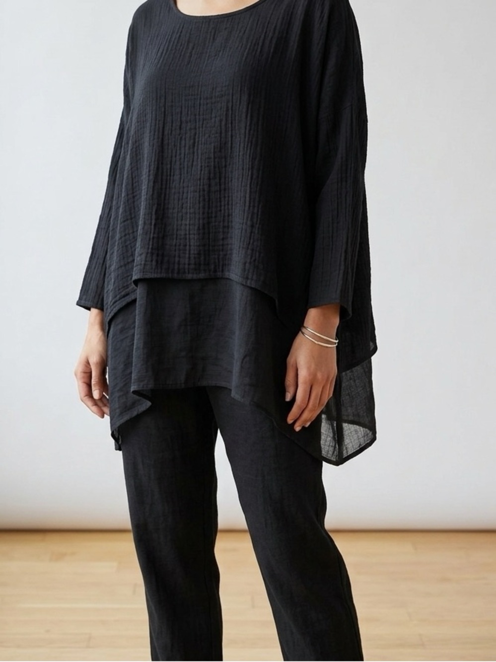 Umgee Black Layered Relaxed Tunic Top Size M